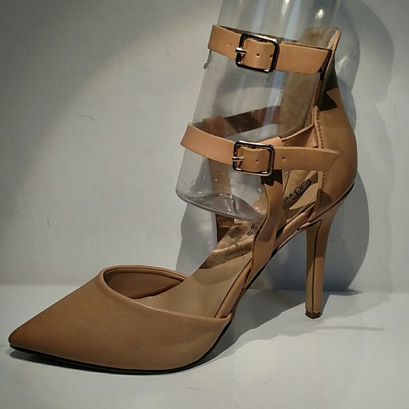 Breckelles heels - Picture 1 of 5